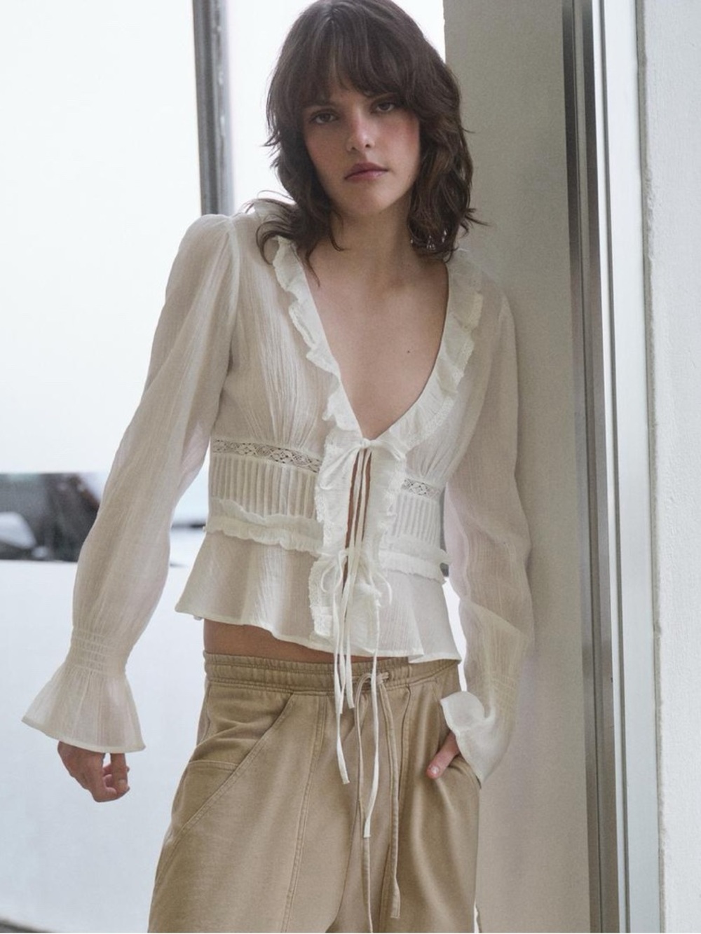 NWT CHIFFON EMBROIDERED SHIRT WITH RUFFLES